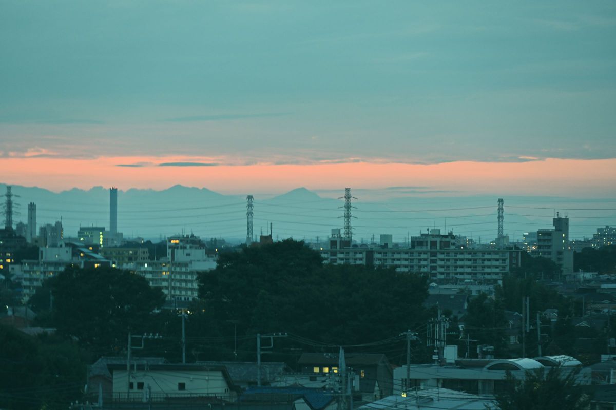 薄暮の街並み | GANREF