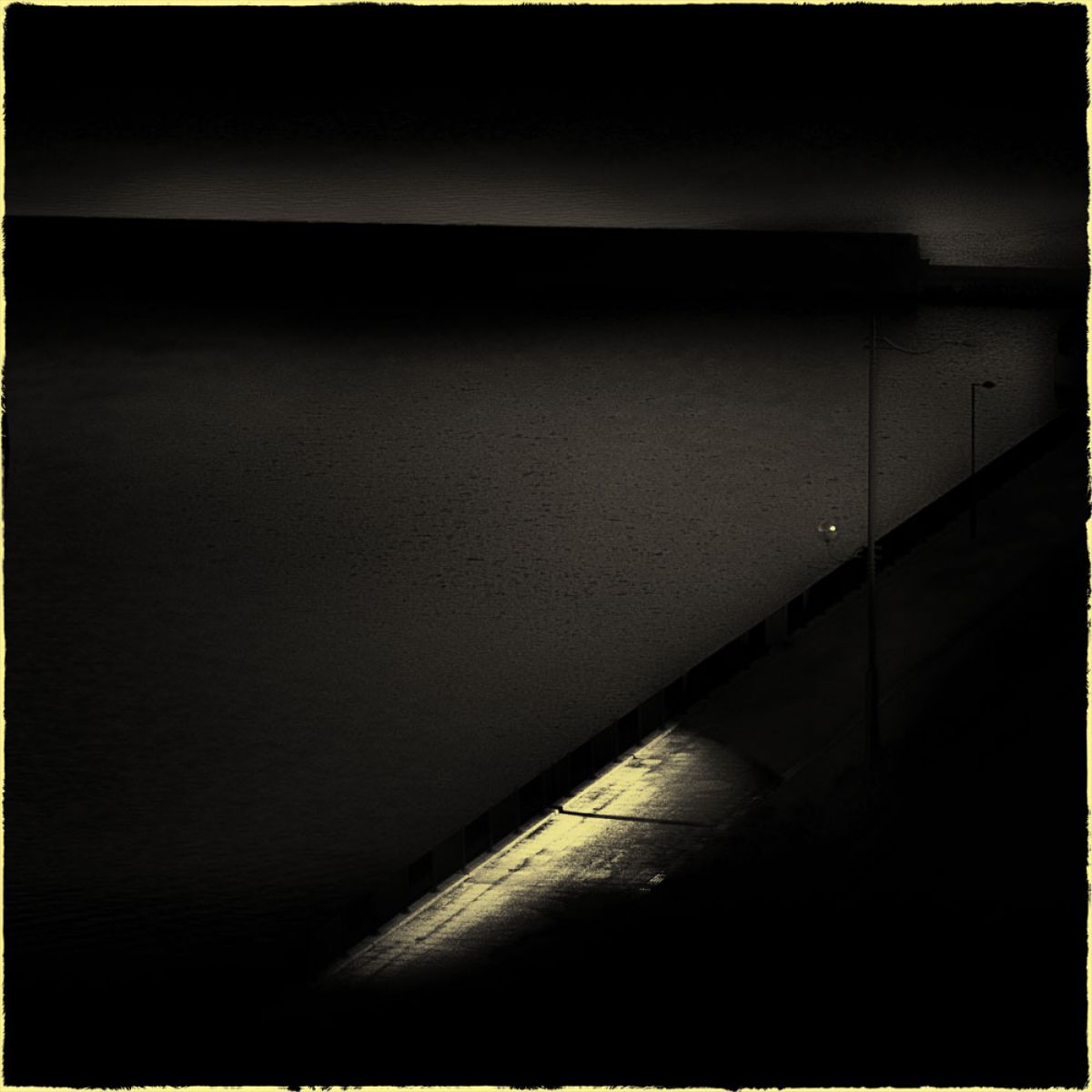 暗い海の女 自然 風景 海 Ganref