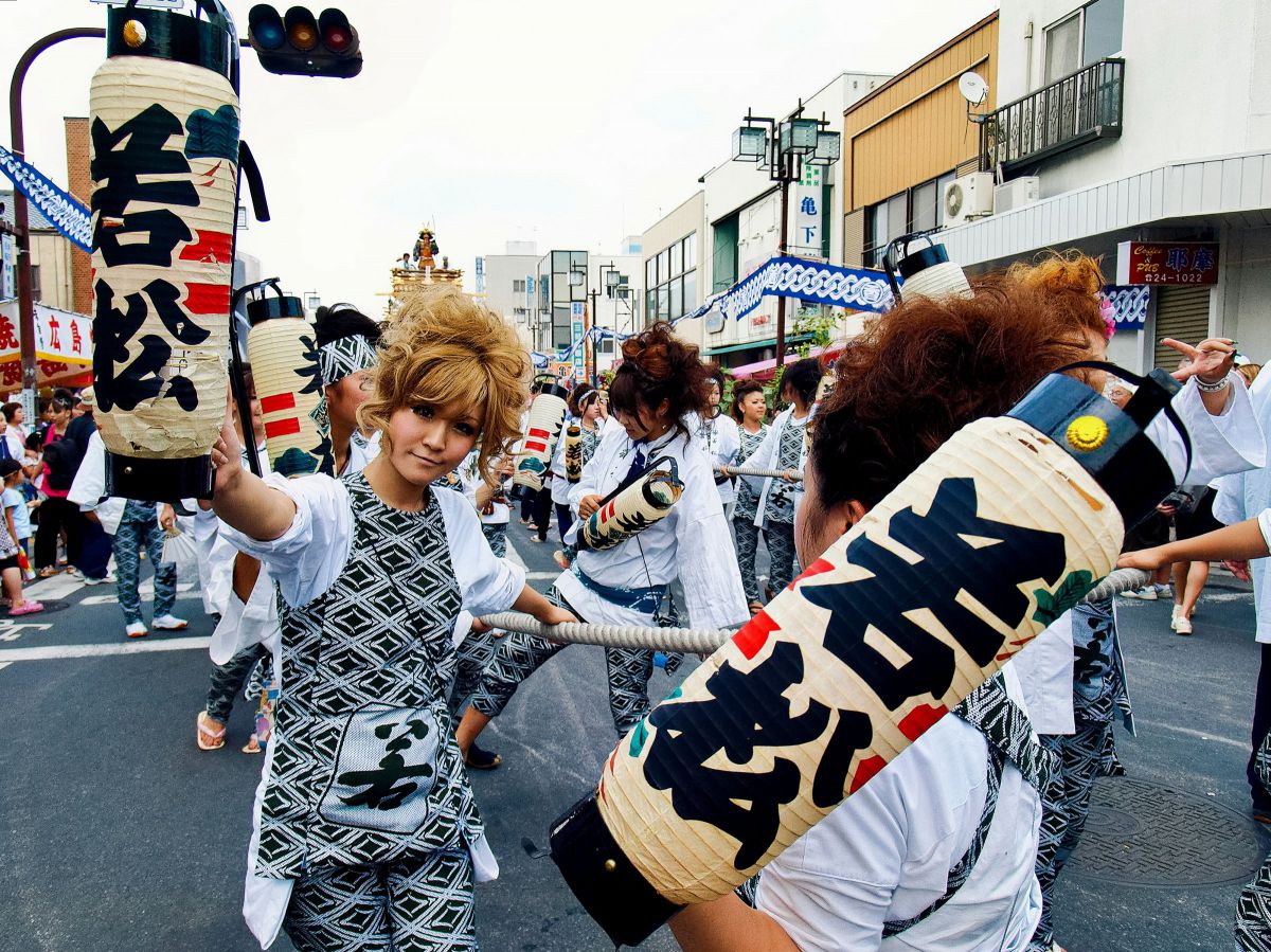 ショット数2002回✨Olympus E-510 発表会 野外撮影に❣️ Amazon | OLYMPUS デジタル一眼レフカメラ E-510 レンズキット