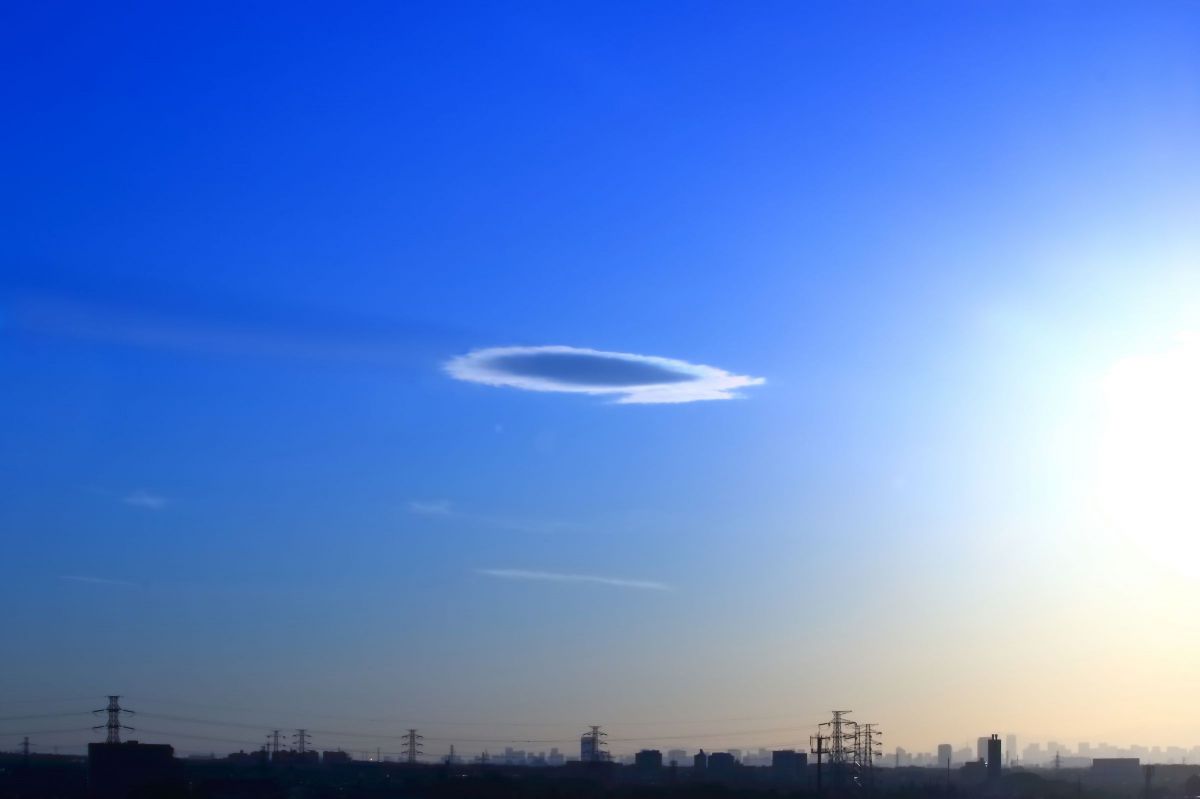 雲雲雲の下 雲の種類は10種類！高さなどの特徴やめったに見られない珍しい雲もご