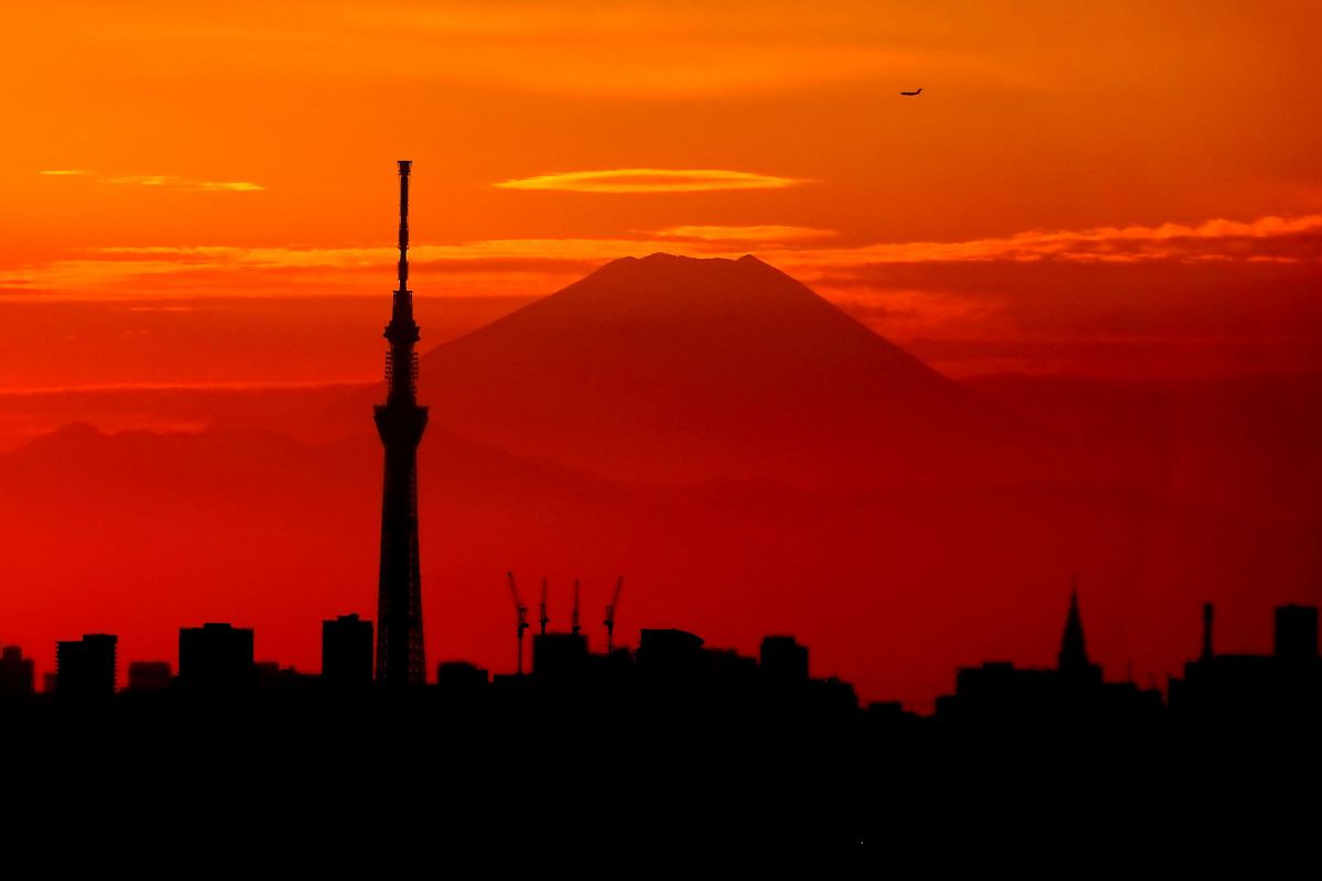 富士山と東京スカイツリー | GANREF