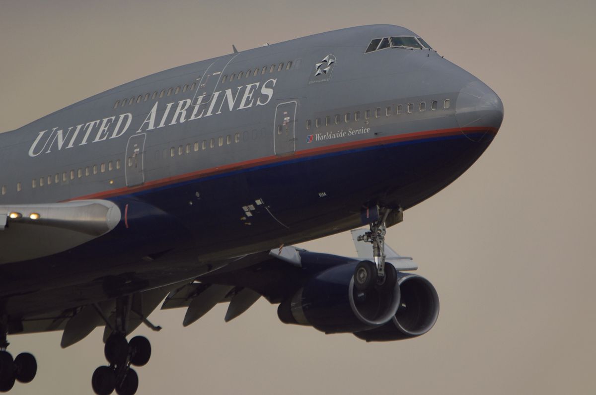 ユナイテッド航空□B747-400□3代目塗装バトルシップ（1993-2004
