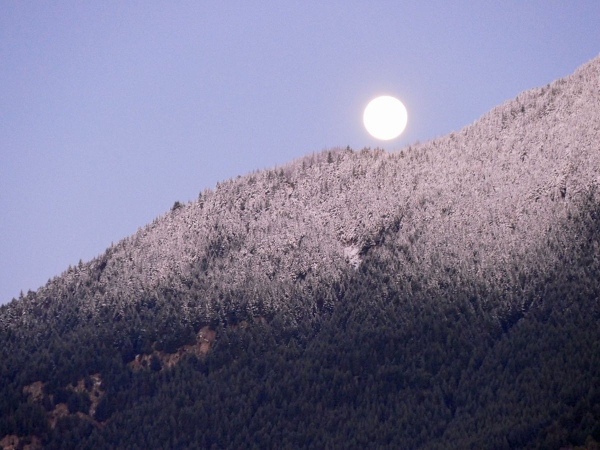 Full Moon Queenstown NZ. 02-09-2020 | GANREF