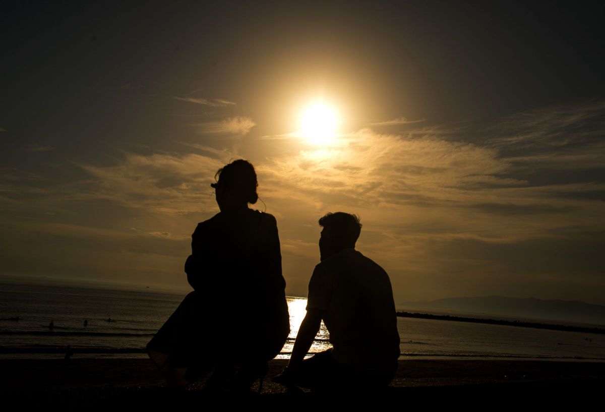 明日を語る | GANREF