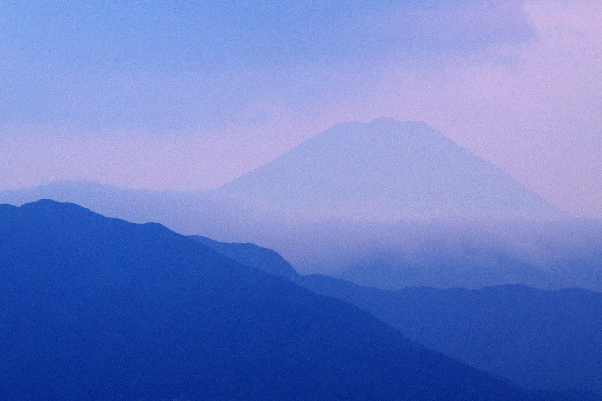 夕靄に浮かぶ楽園 | GANREF