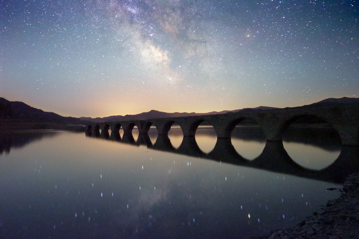 タウシュベツ橋梁からの星空撮影 | GANREF