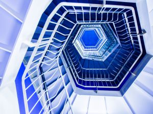 青の階段 7df49d7beadb9120dadb7f13445d26