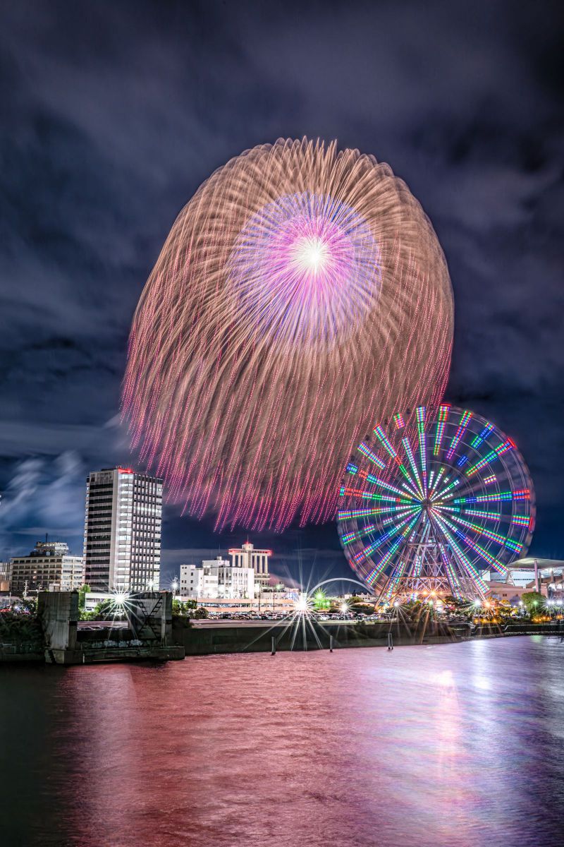 海千山千會 神の鼻 注目製品レビュー ニコン Z5II & Z6III No.8 名港水上芸術花火の写真と