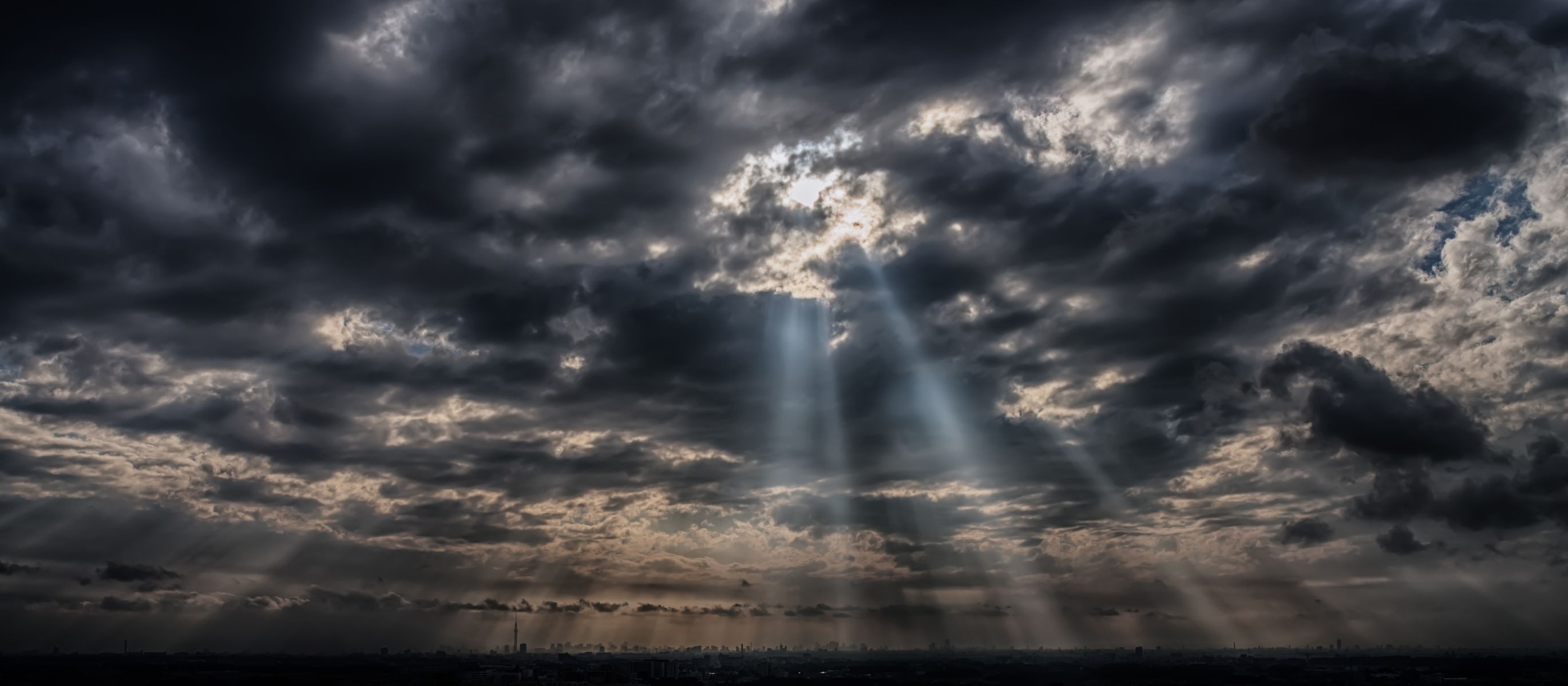 雲漏れ日 自然 風景 空 雲 Ganref