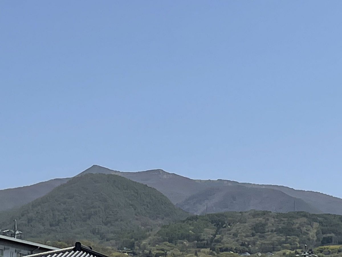 雲ひとつない空と烏帽子岳 自然 風景 山 Ganref