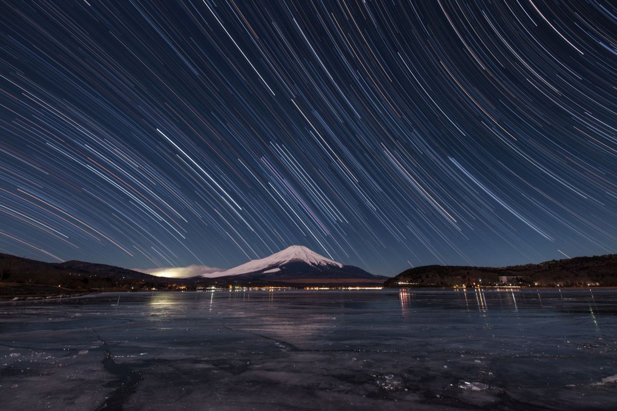 Star trail | GANREF