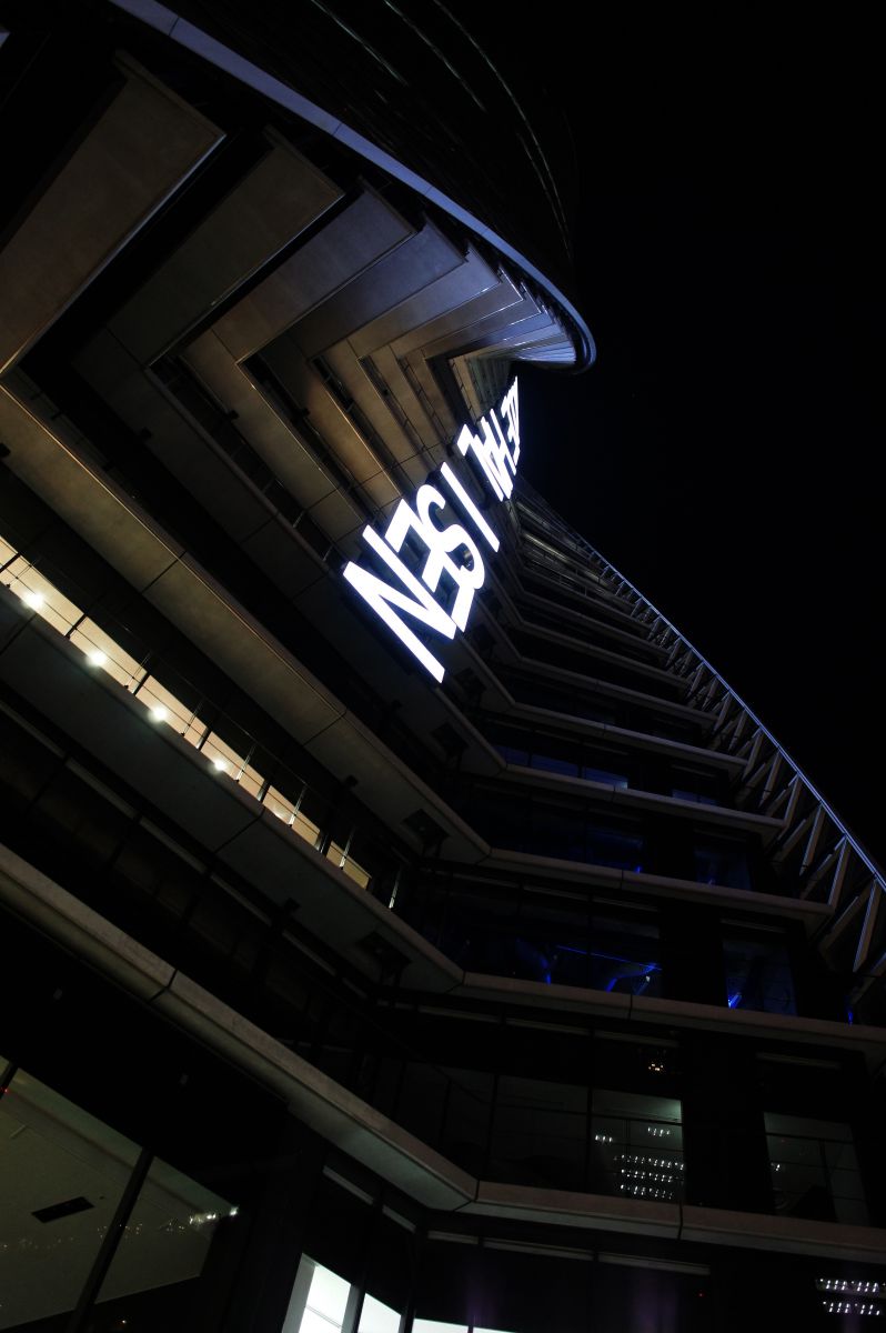 シグマ Dn Lens レビュー 第３回 明るいレンズで夜景撮り Part1 シグマ19mmf2 8dn編 Ganref