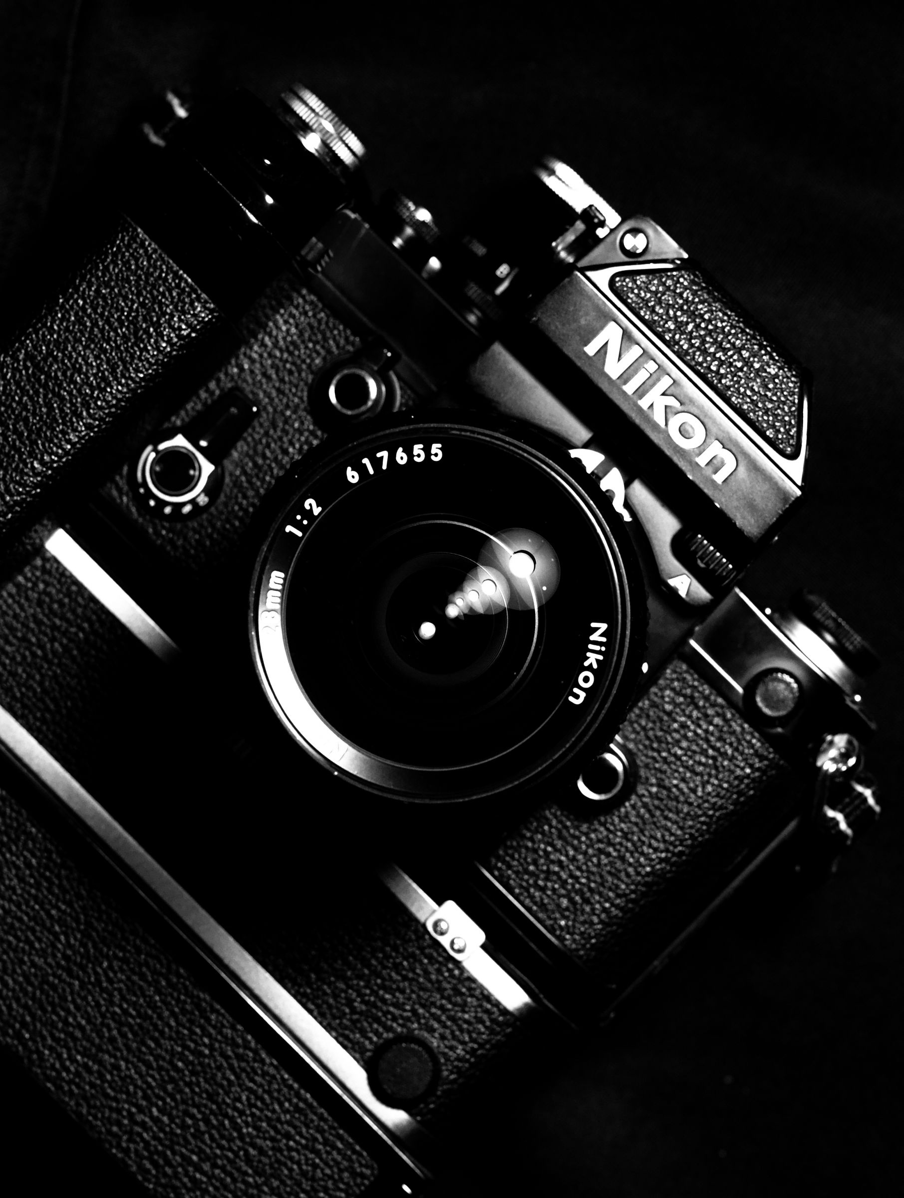 Nikon F2 photomic A + Ai28mmF2S + MD-2 | GANREF