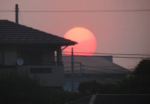 後光差す夜明け 自然・風景 > 空・雲 GANREF