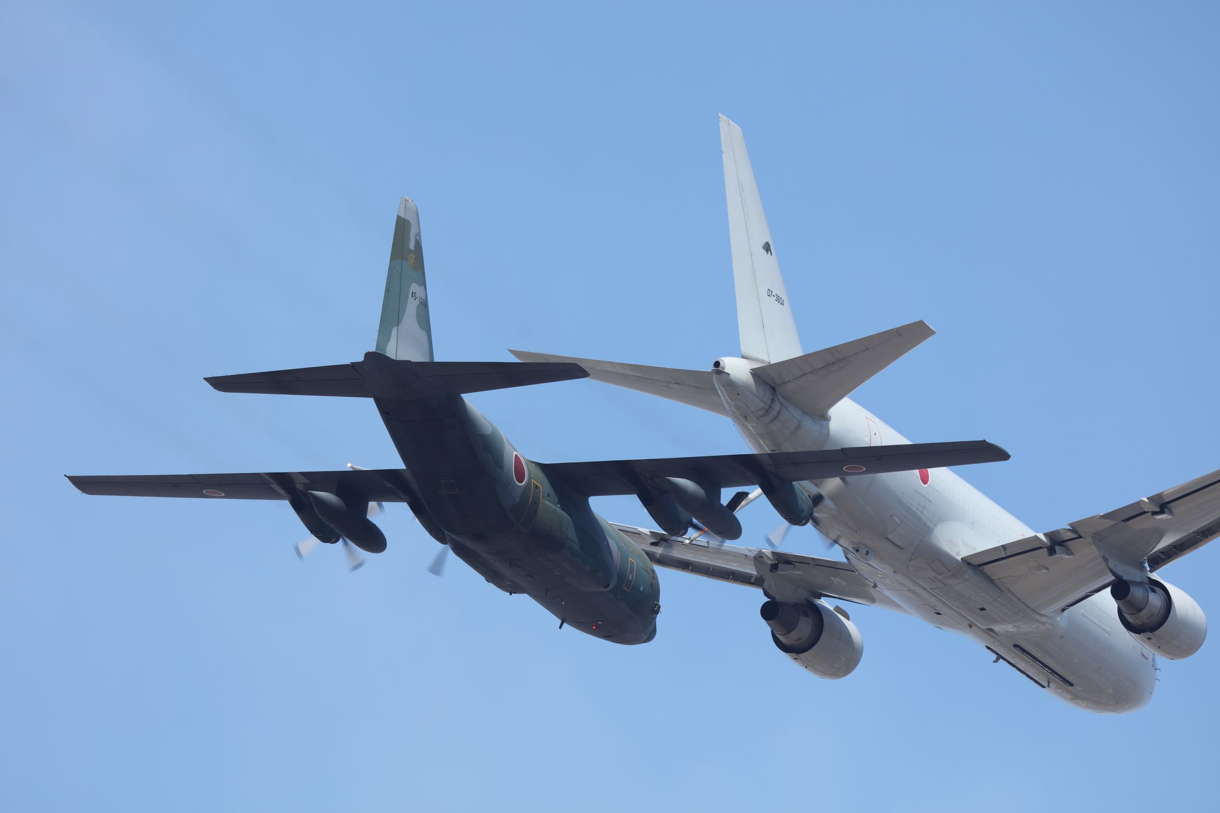 空中給油機 KC-767 パッチ 小牧基地第1輸送航空隊SQ404 空中給油機KC-767 隊員パッチ : 空