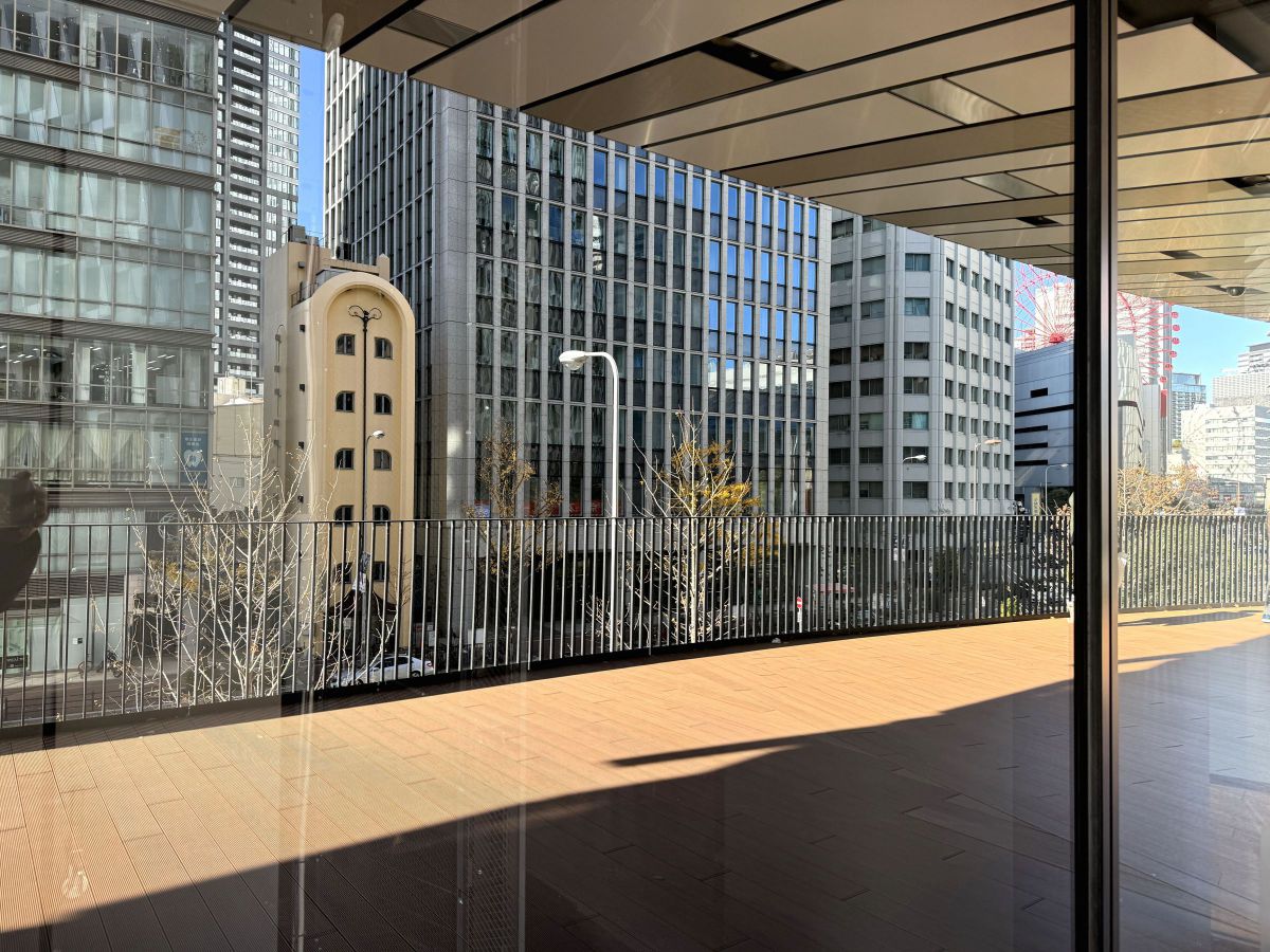 綺麗なガラス GANREF