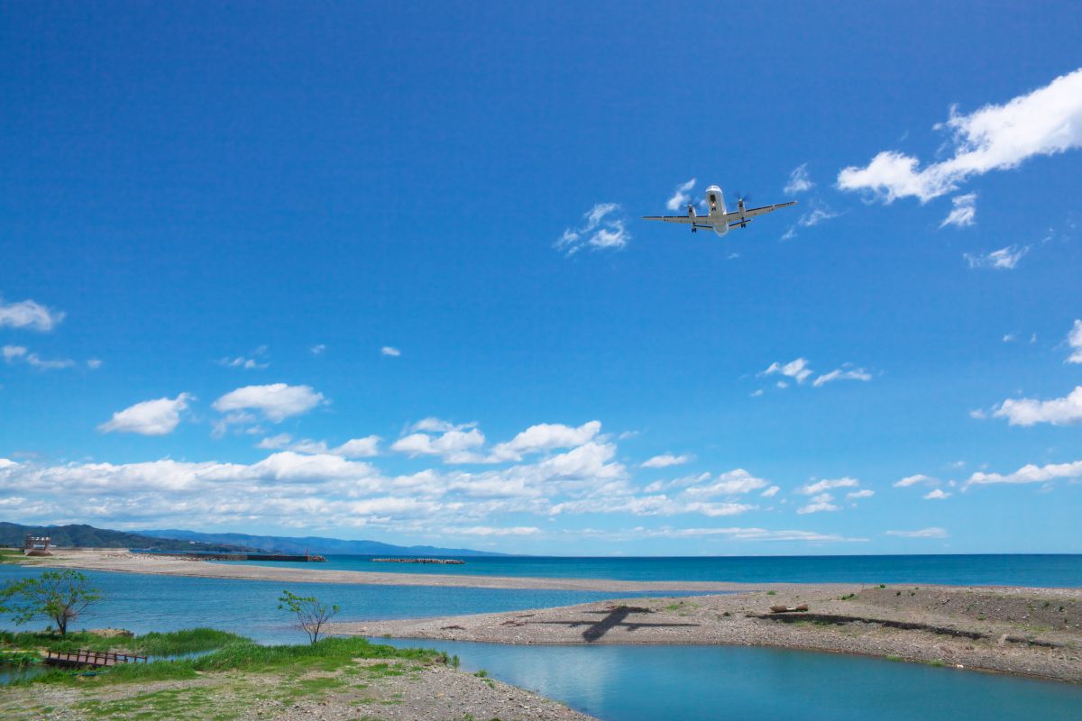 南国 Nankoku の空 乗り物 交通 航空機 空港 Ganref