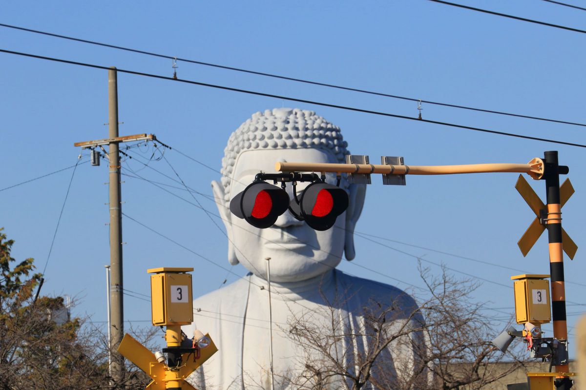 グラサン大仏 GANREF