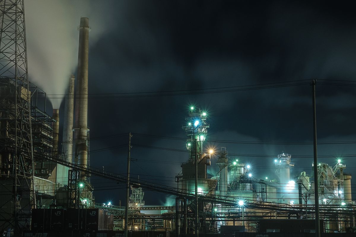 日本製紙石巻工場 街並み 建物 夜景 Ganref