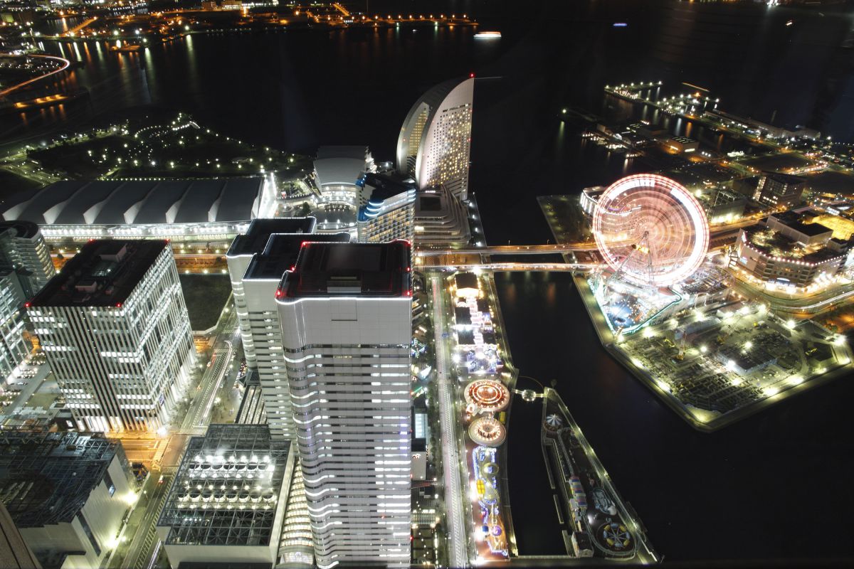 空の上から 街並み 建物 夜景 Ganref