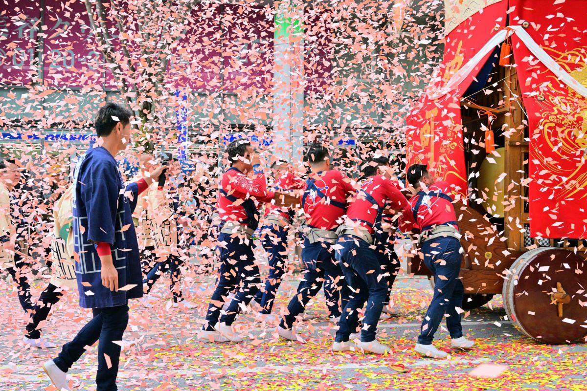 MDAwMDAxNTcyNw_MC43Njg4MzIwMCA