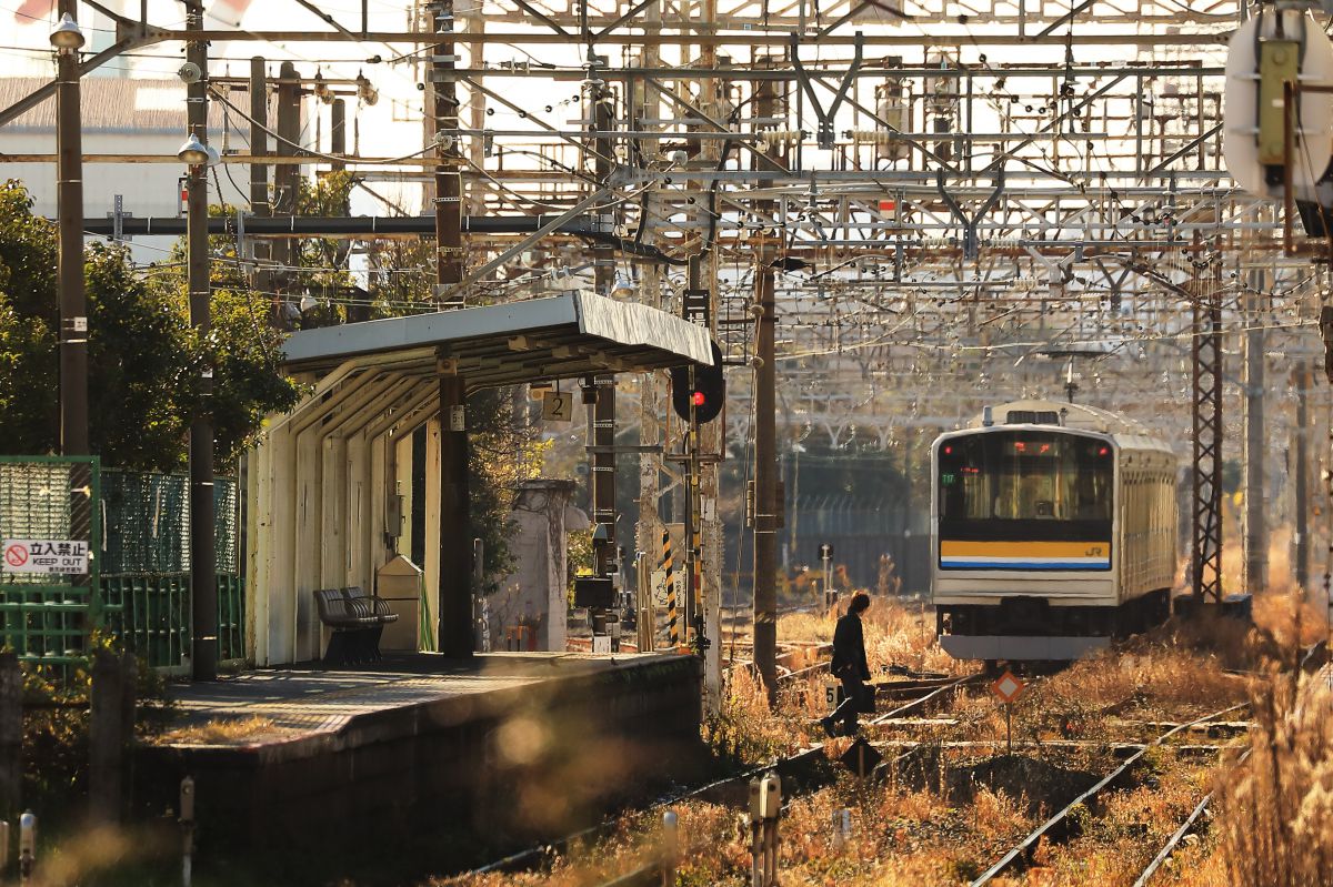 鶴見線の情景 乗り物 交通 鉄道 駅 Ganref 鶴見線の情景 乗り物 交通 鉄道 駅 Ganref