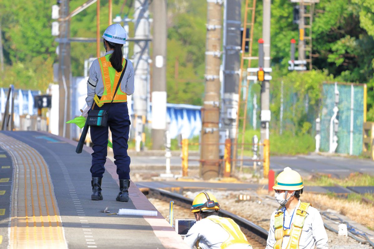 列車見張員イラスト – 列車見張り員 新規 – 列車見張りのイラスト素材 – EDPN
