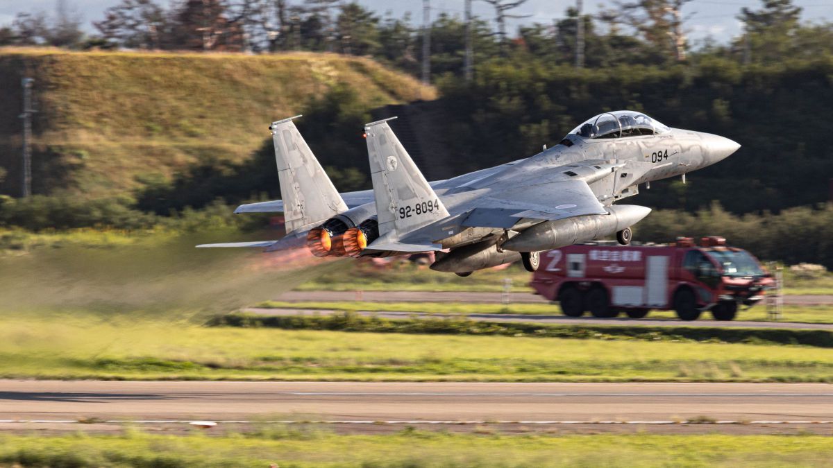 F15 | GANREF