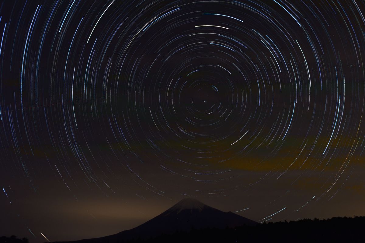 北極星を中心に 自然 風景 山 Ganref 北極星を中心に 自然 風景 山 Ganref