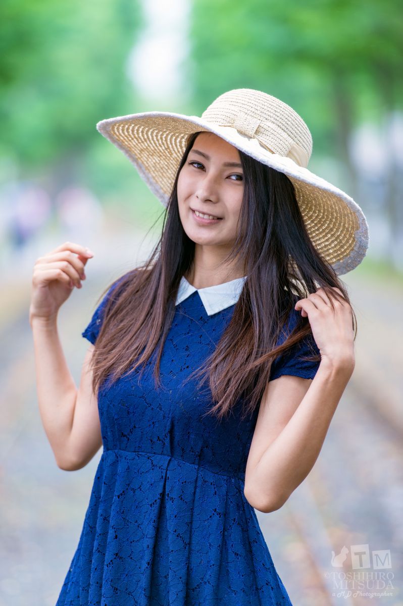 Koedkariuchi  鹿目しずかさん写真集 | GANREF