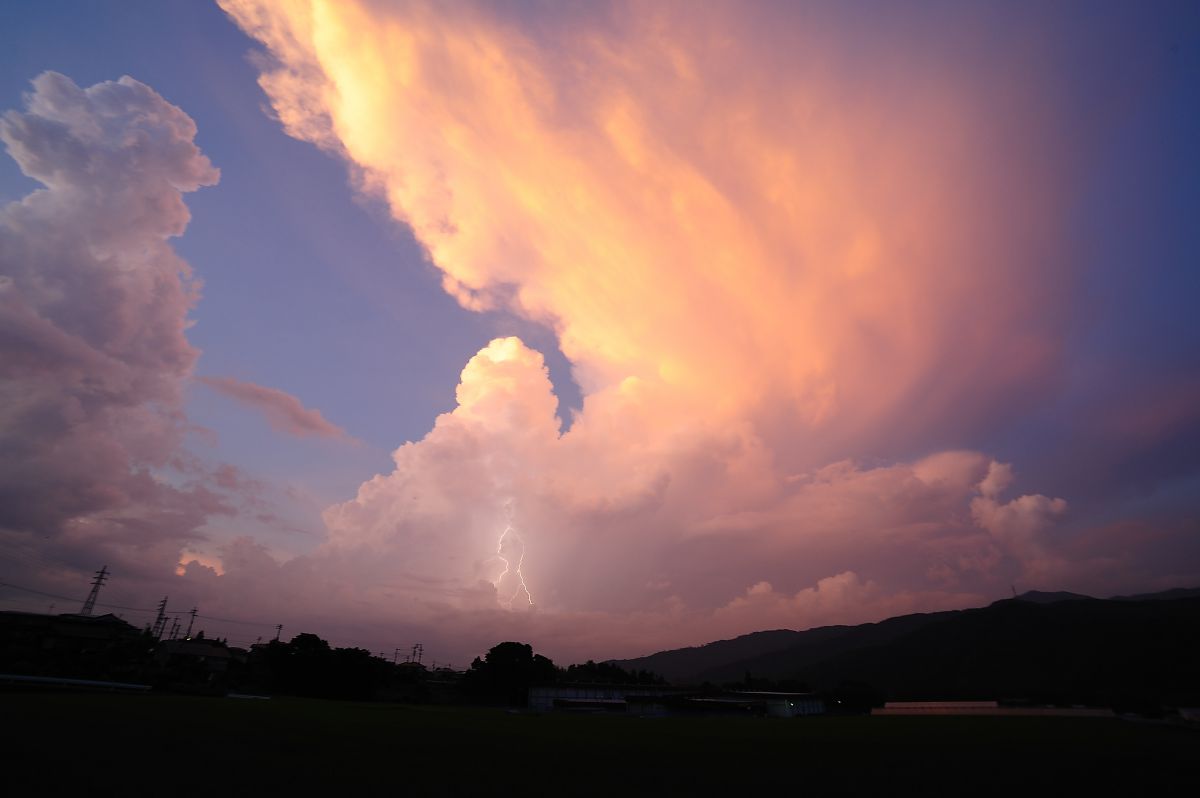遠雷 自然 風景 気象 天候 天気 Ganref 遠雷 自然 風景 気象 天候 天気 Ganref