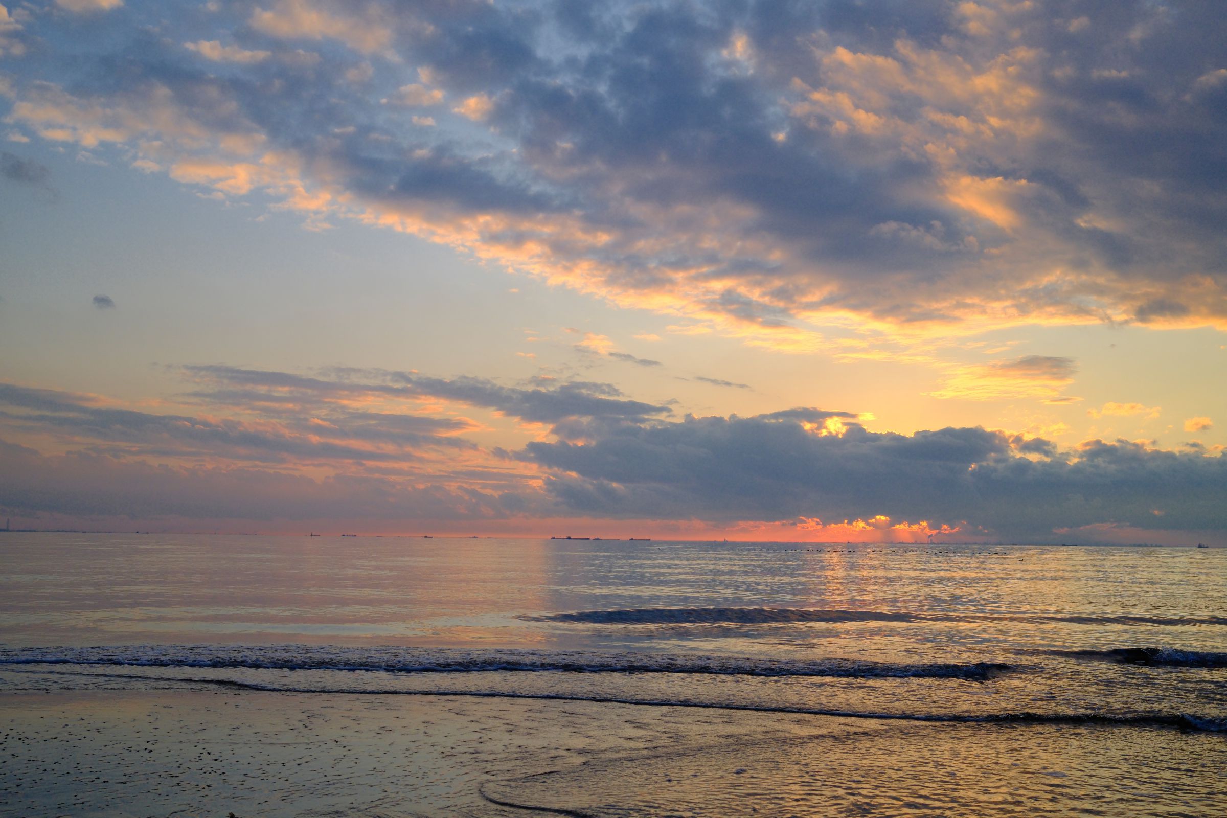 専用 夕暮れの海 風景写真 グラフィック 夕暮れの海 | GANREF