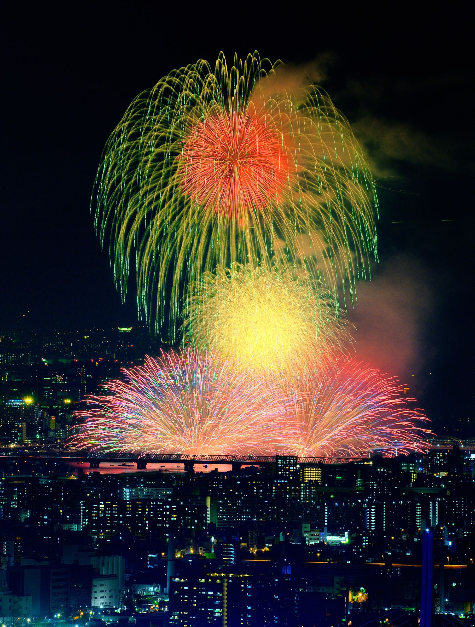 展望花火 | GANREF