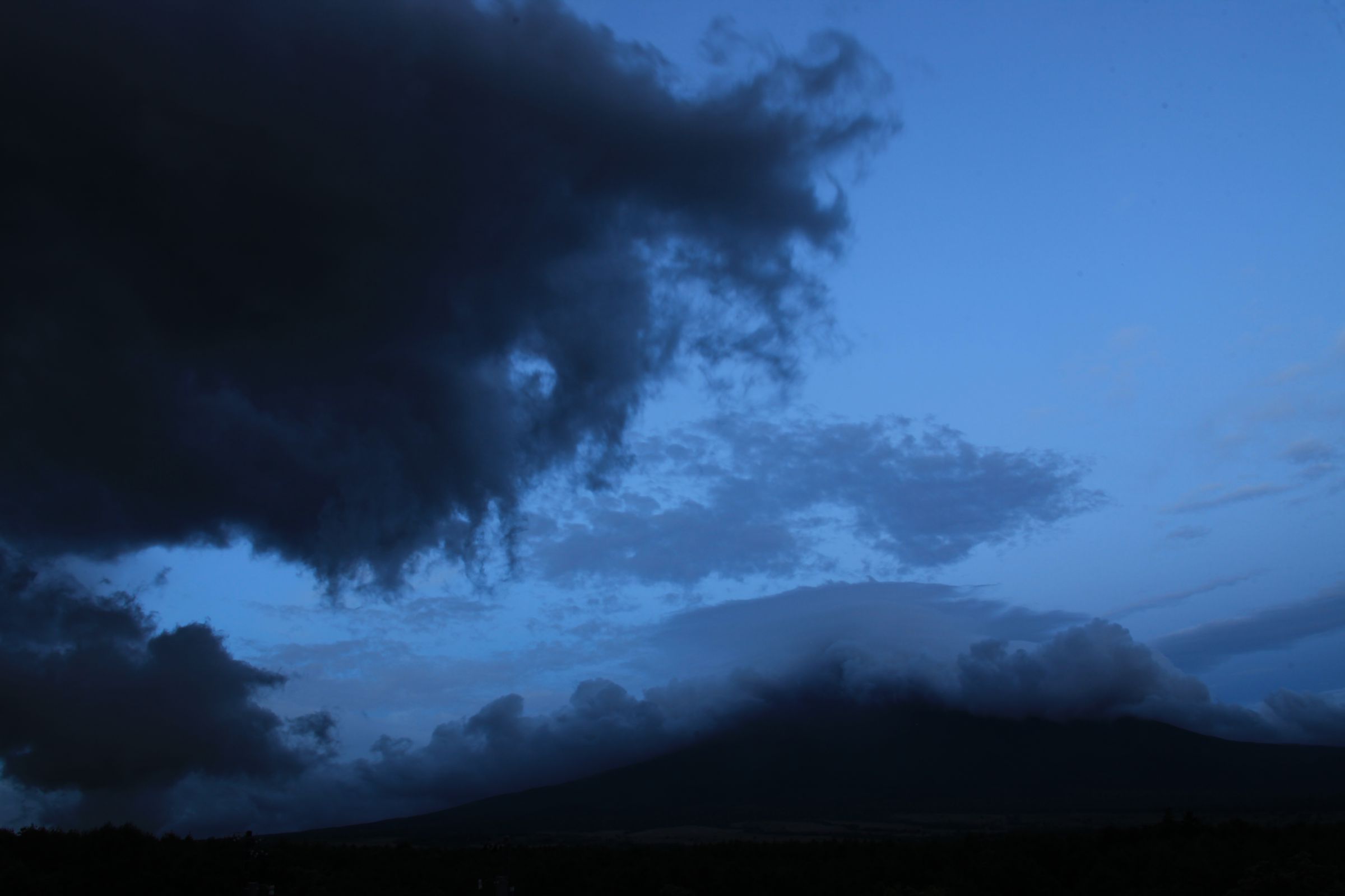 7月5日 悪魔の雲が・・・ | GANREF