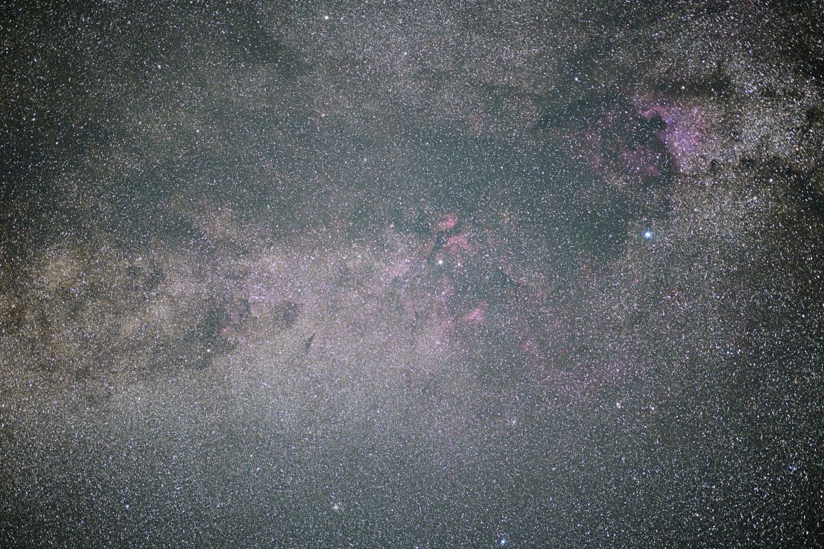 Nikon 角々しく PROSTAFF8倍双眼鏡（通称:ソメイヨシノ）星空レビュー