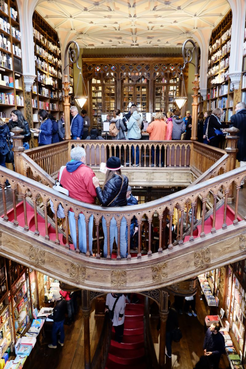 ハリーポッターの本屋さん 街並み 建物 店舗 Ganref