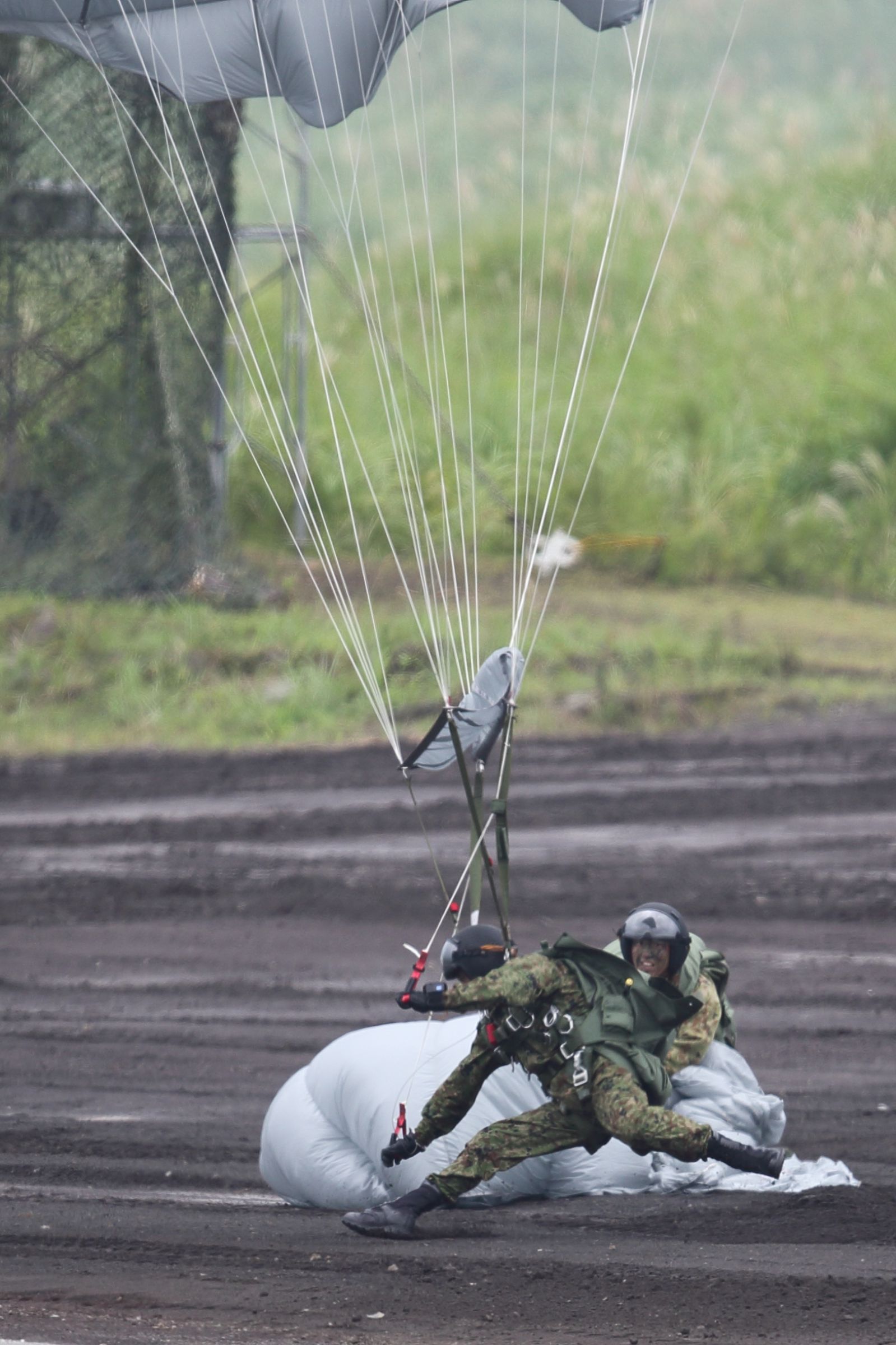 パラシュート 記念品 第一空挺団 放出品