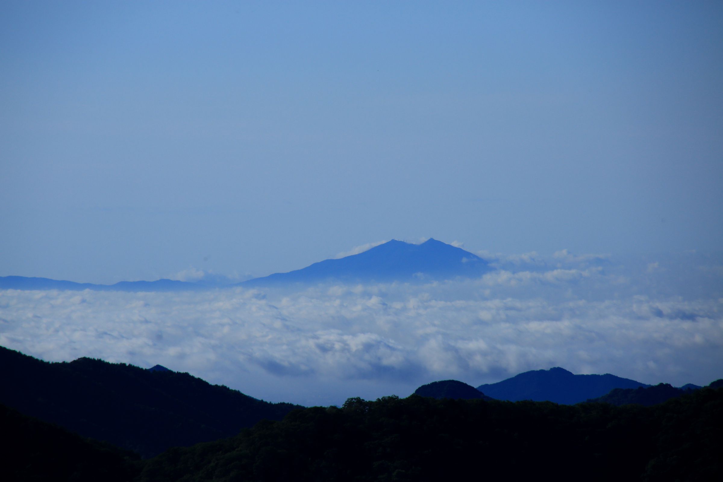 筑波山遠望（雲上の山） | GANREF