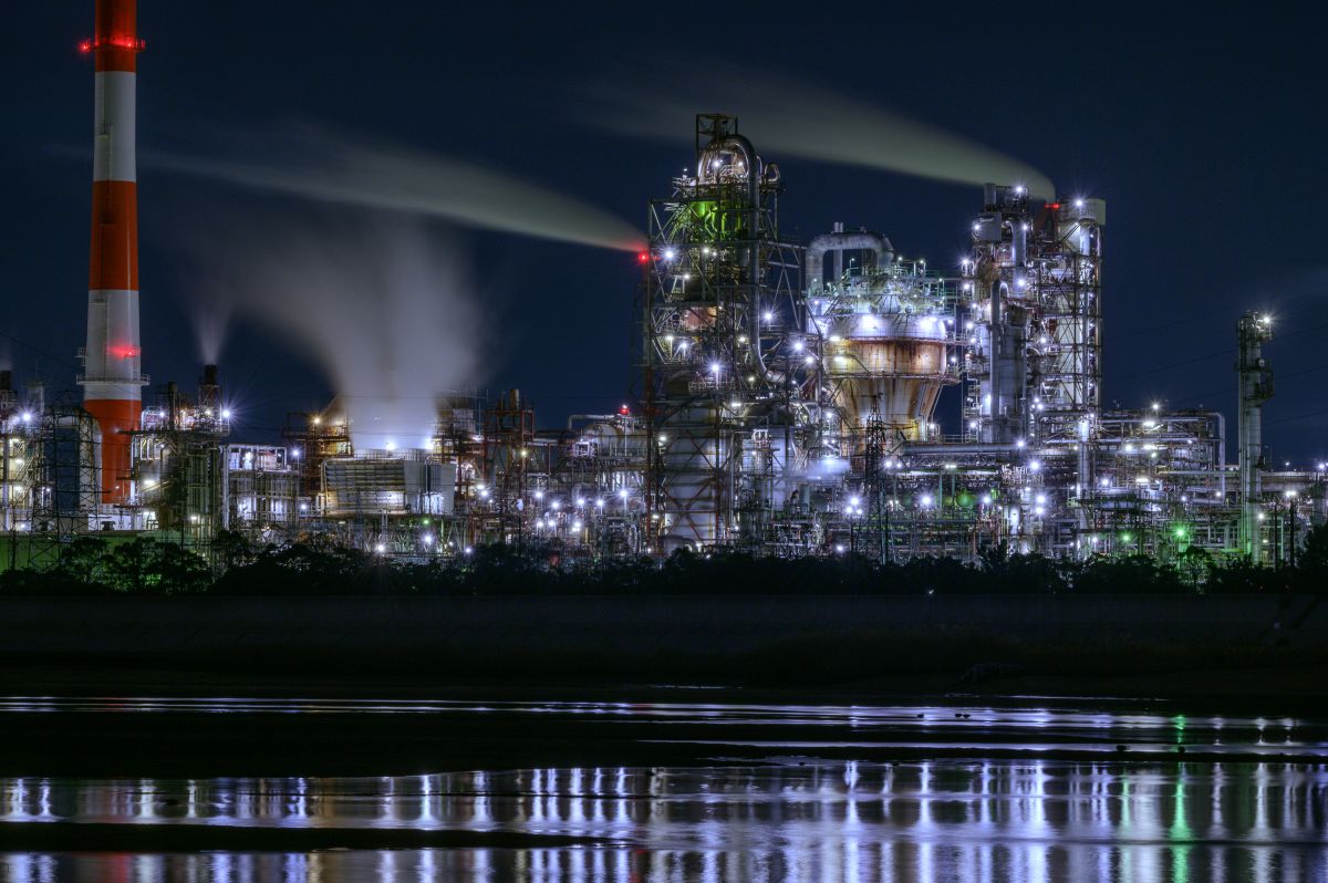 ニコン Z 6 レビュー] 第10回 四日市工場夜景に萌え萌え | GANREF