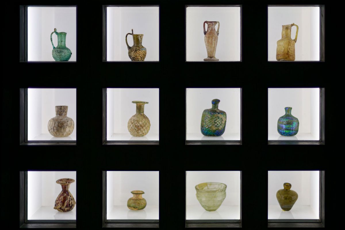 ペルシャ4000年のガラス遺産 ～アーブギーネ博物館のコレクション | GANREF