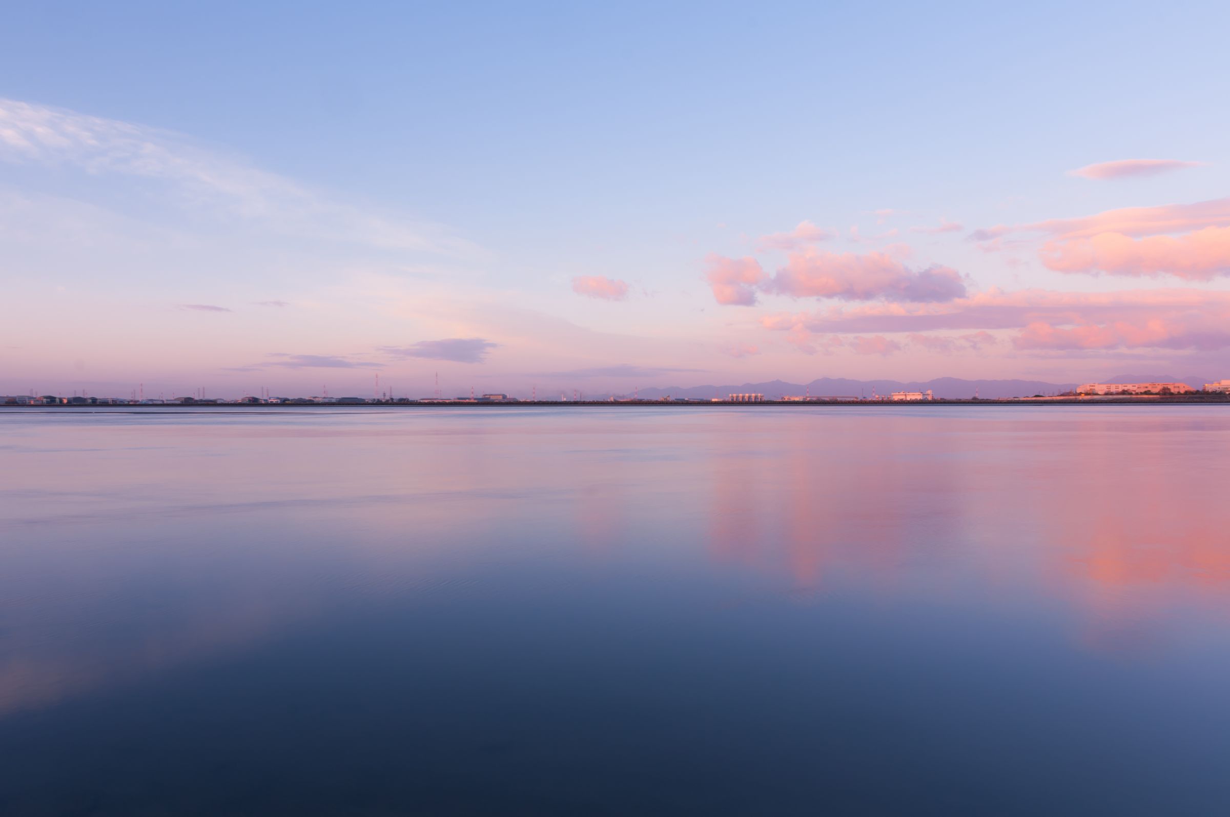 静かな朝～ | GANREF