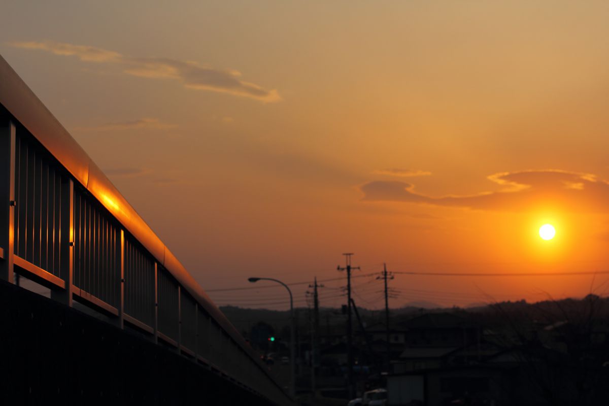 夕暮れの街 街並み 建物 街並み Ganref