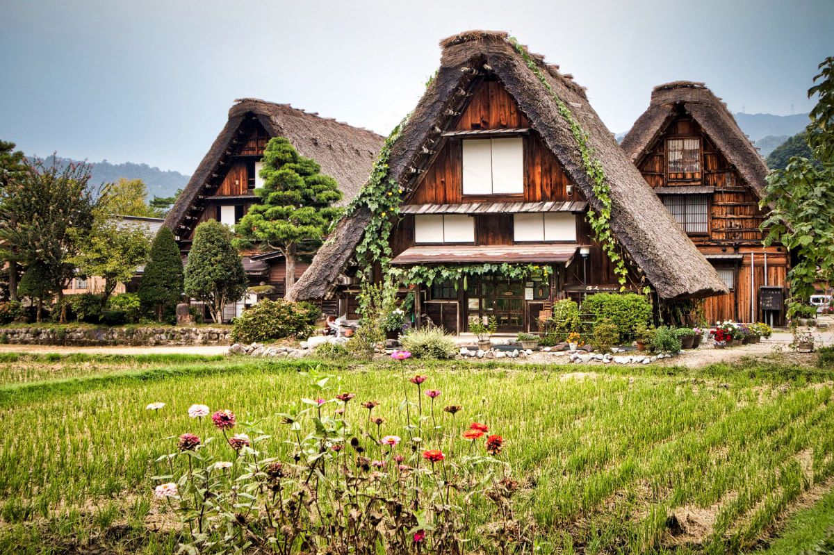 茅葺屋根 蔦の首飾り 街並み 建物 世界文化遺産 Ganref