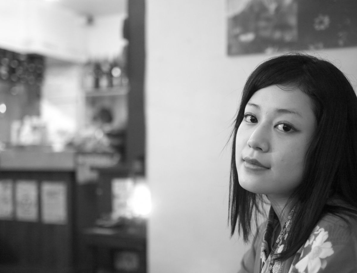 君の瞳に乾杯 人物 女性 Ganref