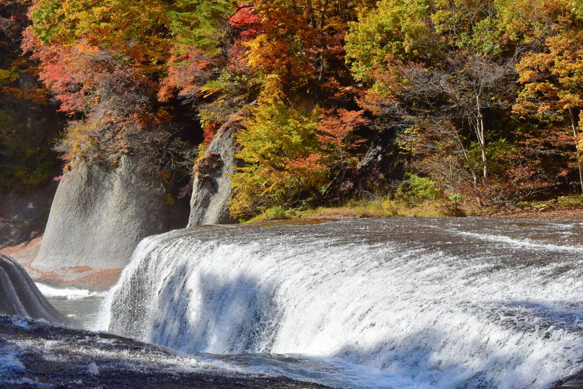 吹割の滝2 GANREF