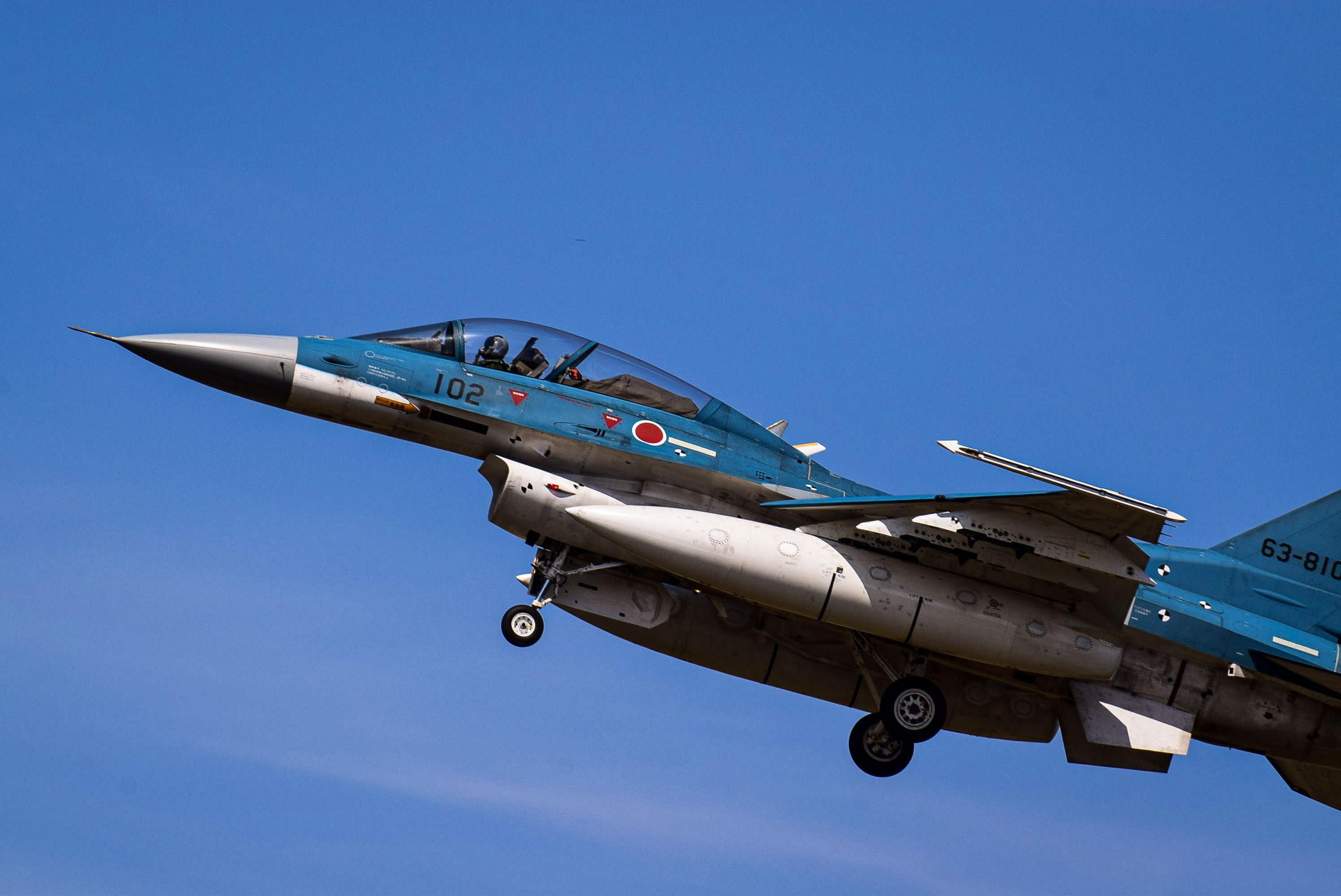 F2 102号機 | GANREF