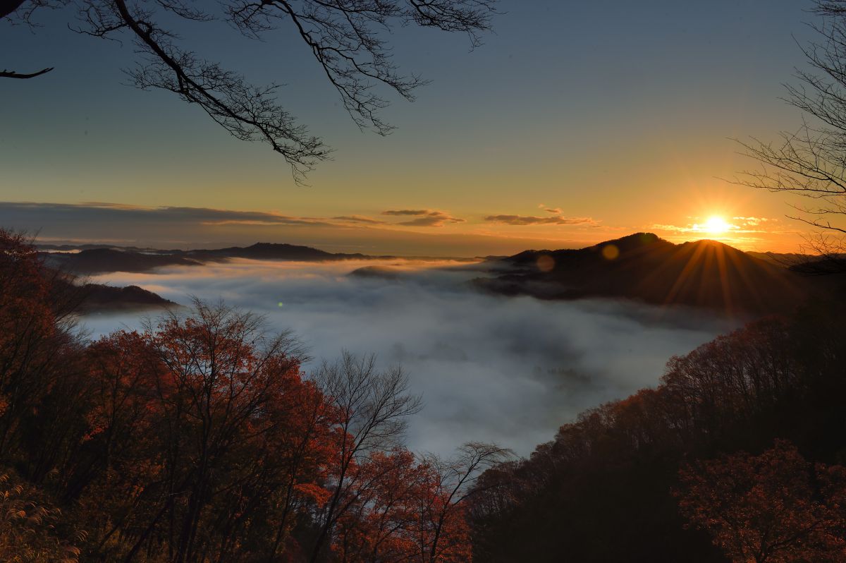 鎌倉山の雲海と日の出 自然 風景 空 雲 Ganref 鎌倉山の雲海と日の出 自然 風景 空 雲 Ganref