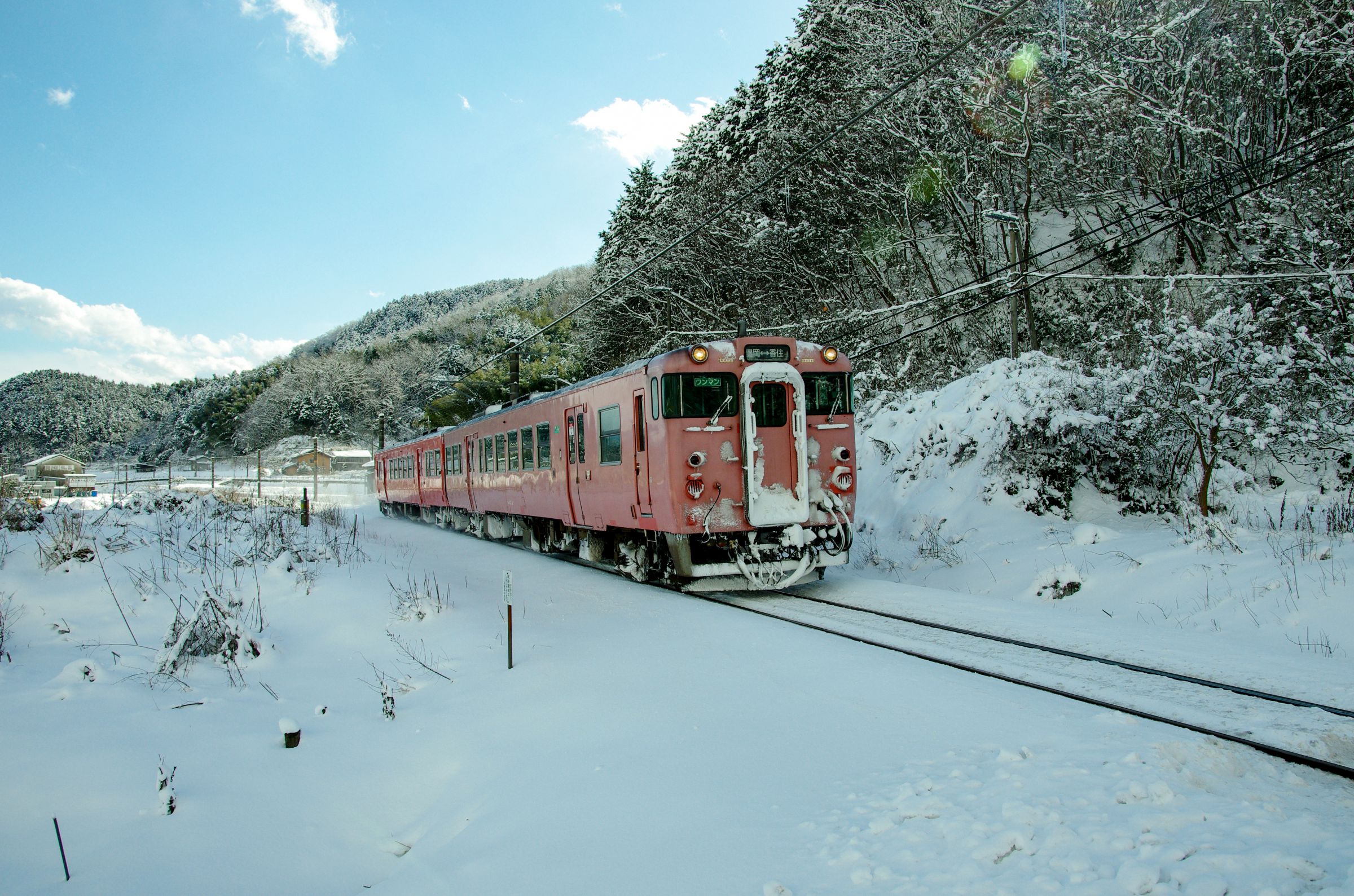 タラコ色キハ40系 IN 雪景色 | GANREF