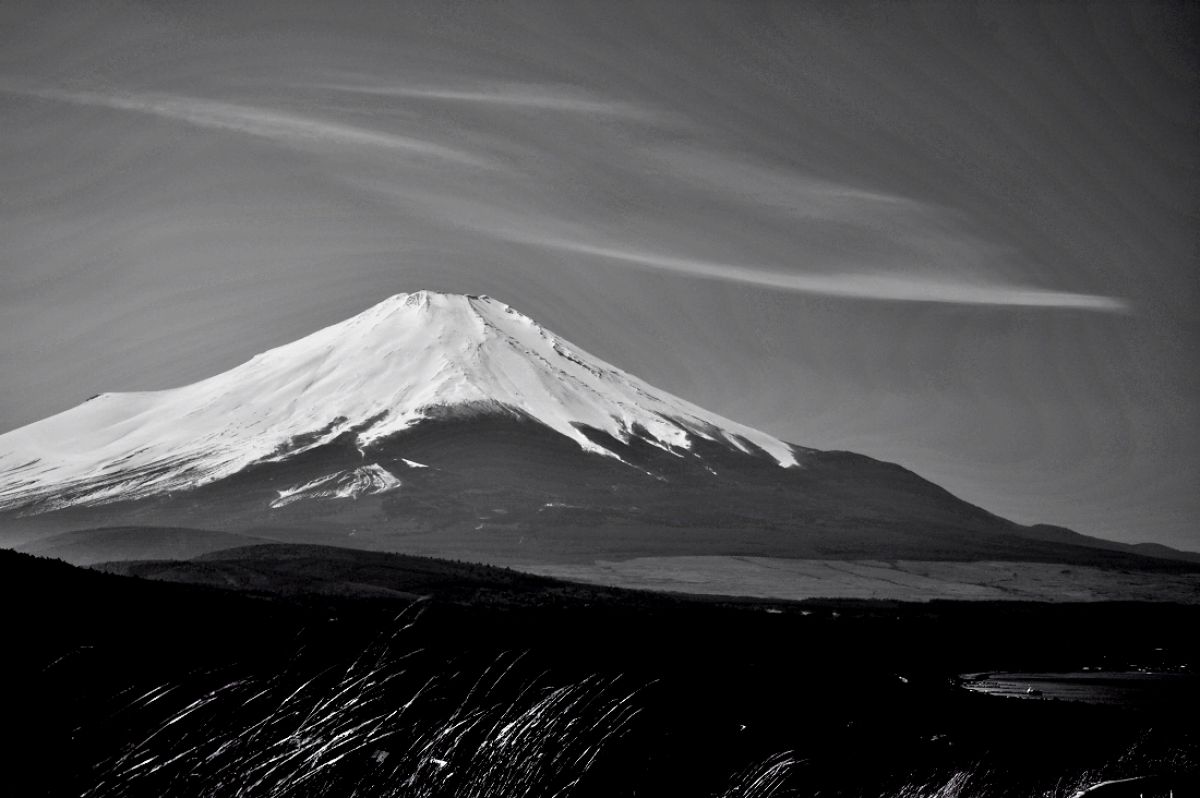 モノクロ富士山 自然 風景 山 Ganref