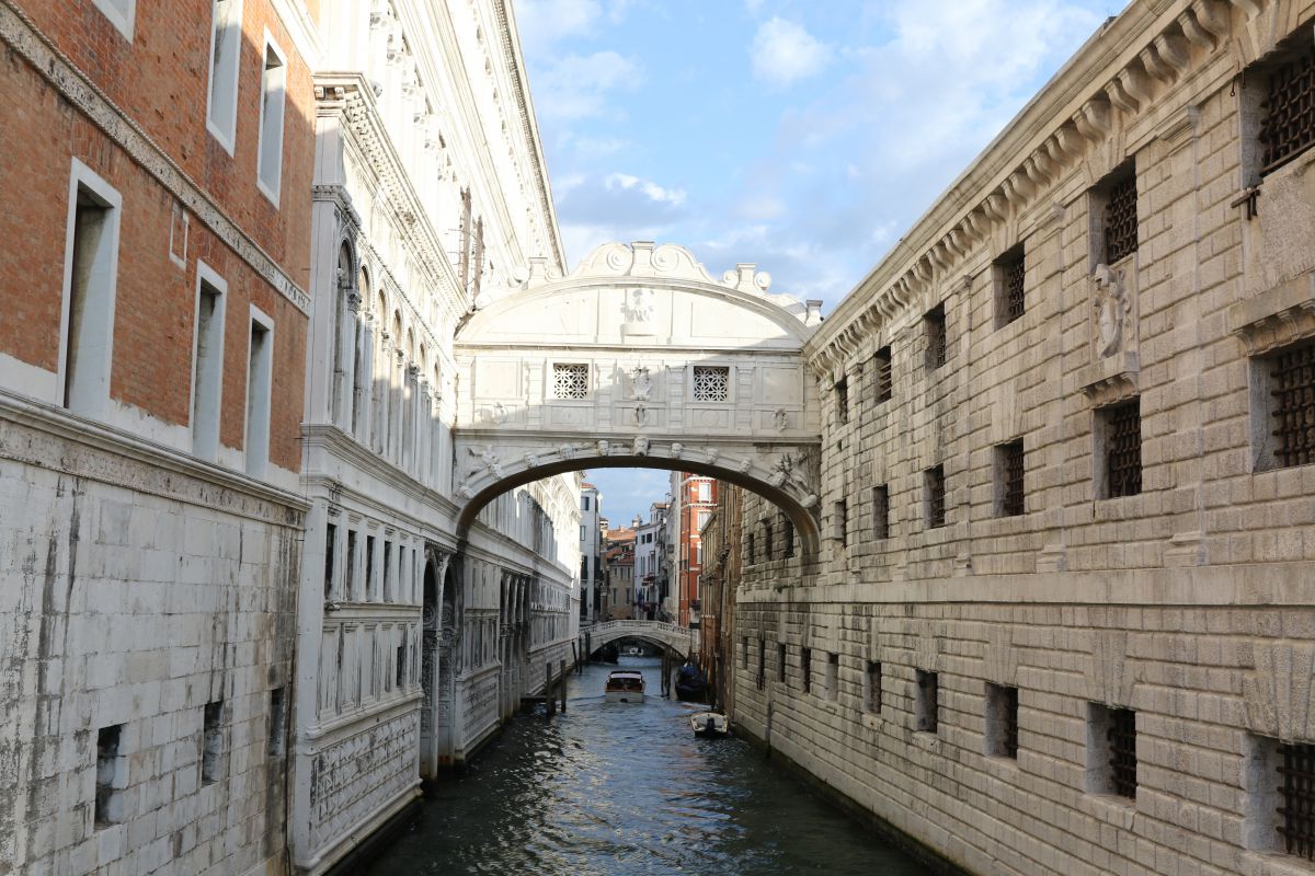 ため息橋 街並み 建物 遺跡 史跡 Ganref